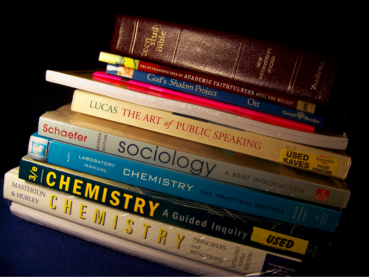 Which Major Has the Most Expensive Textbooks?