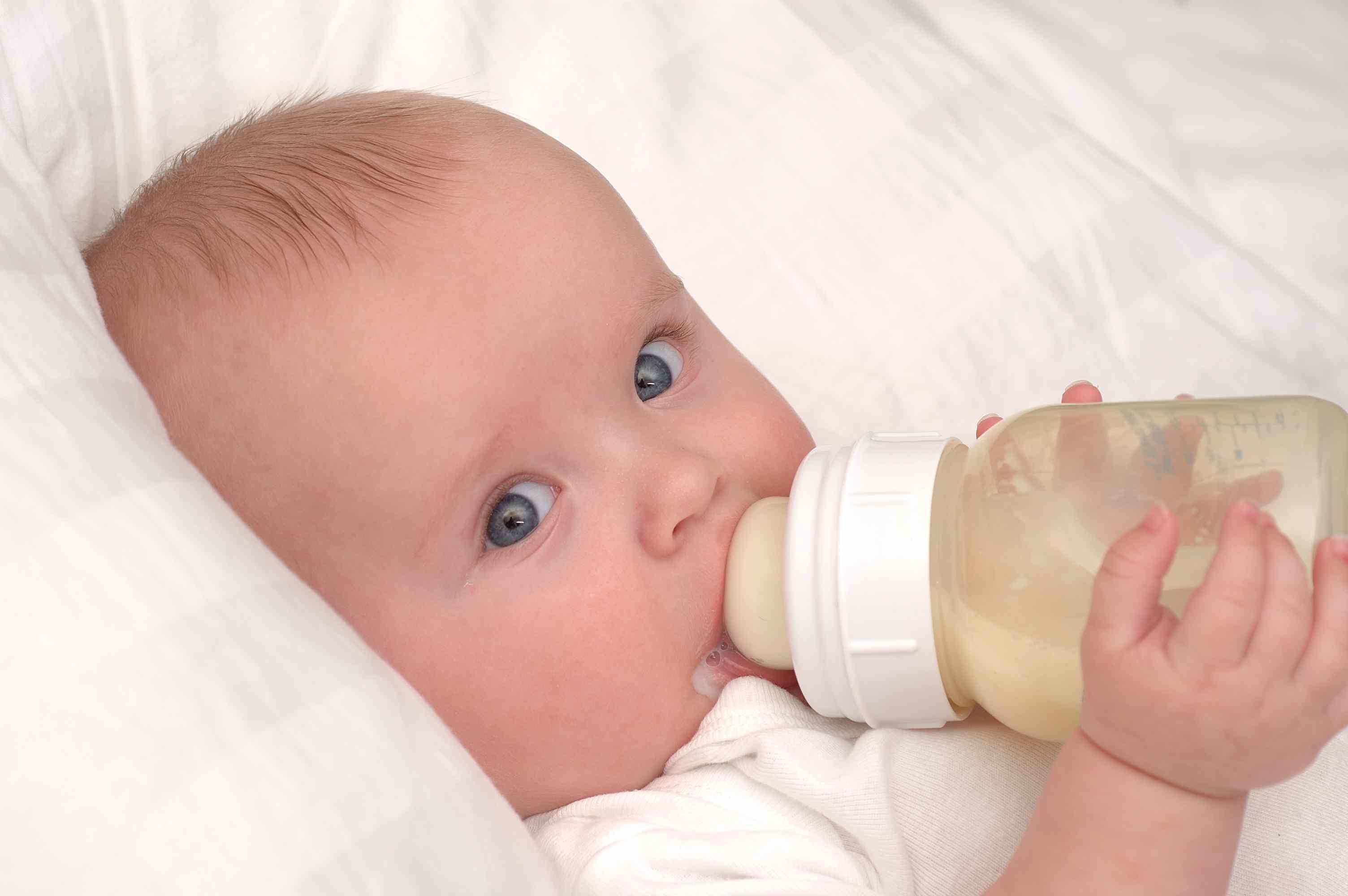 https://pix-media.priceonomics-media.com/blog/393/baby_bottle.jpg